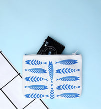 Load image into Gallery viewer, The Blue White waterproof little pouch
